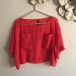 Cropped red oversized two pockets top by W118 sz L